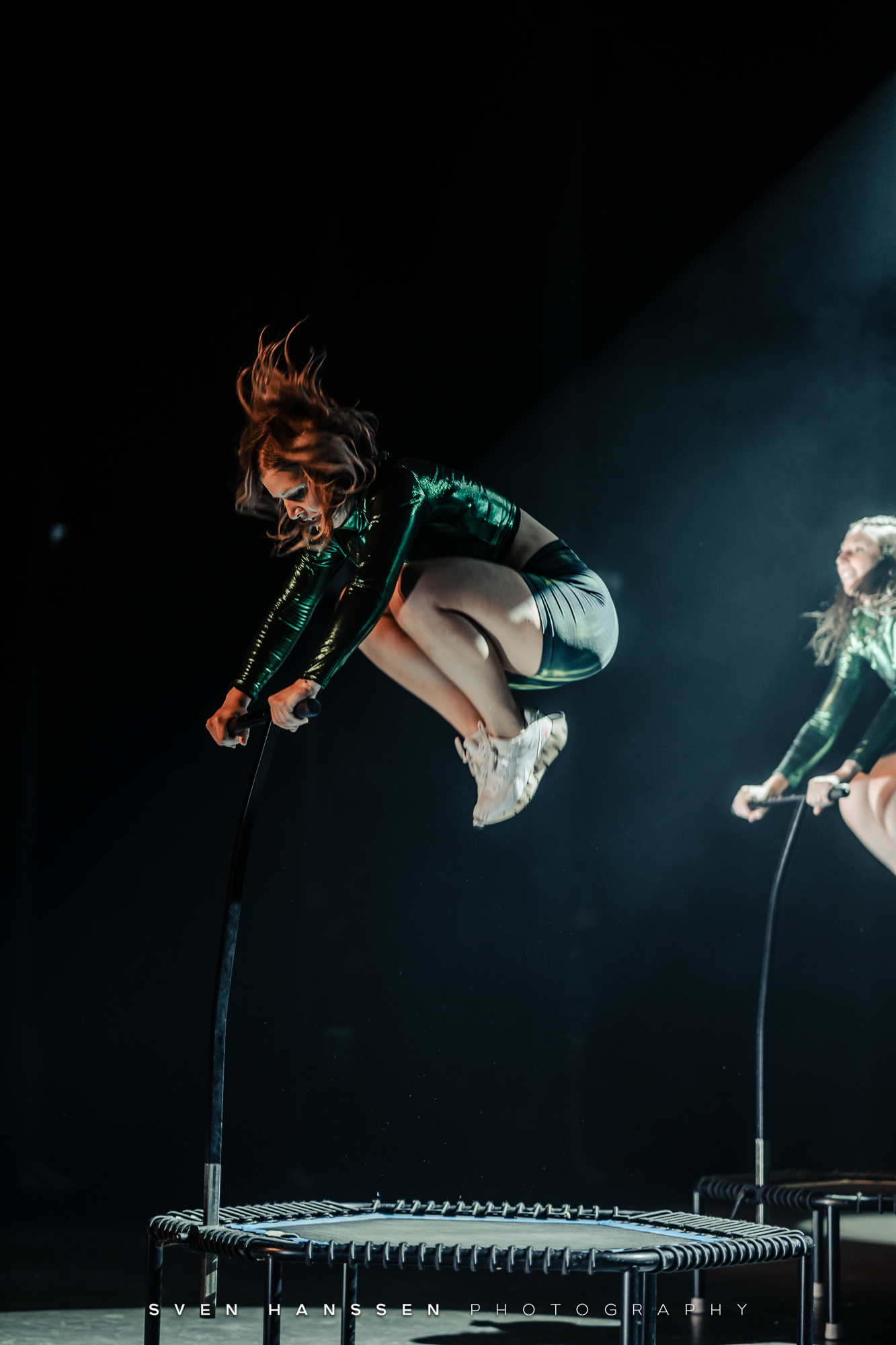 JUMPING